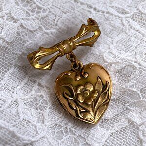 Estate Vintage Gold Tone Bow Brooch Heart Charm Dangle Floral Engraved Antique
